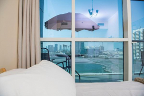 Studio in the heart of Sports City -great view & amenities!